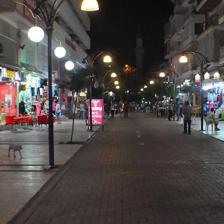 Akerdem Hotel Kusadası Extérieur photo