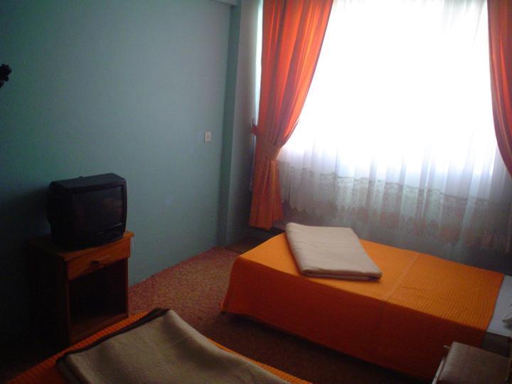 Akerdem Hotel Kusadası Chambre photo