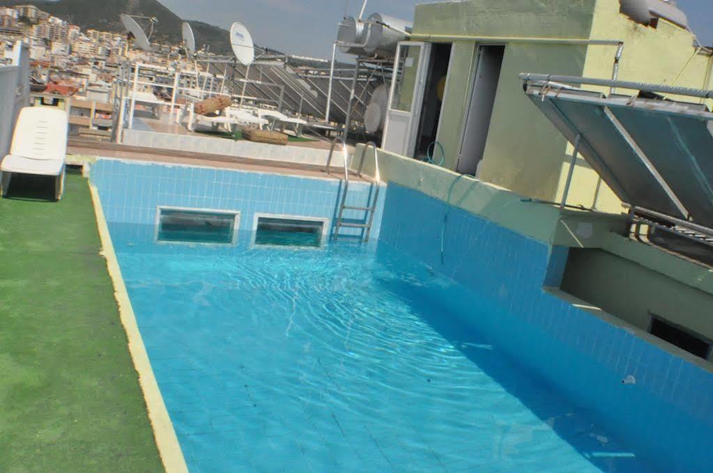 Akerdem Hotel Kusadası Extérieur photo
