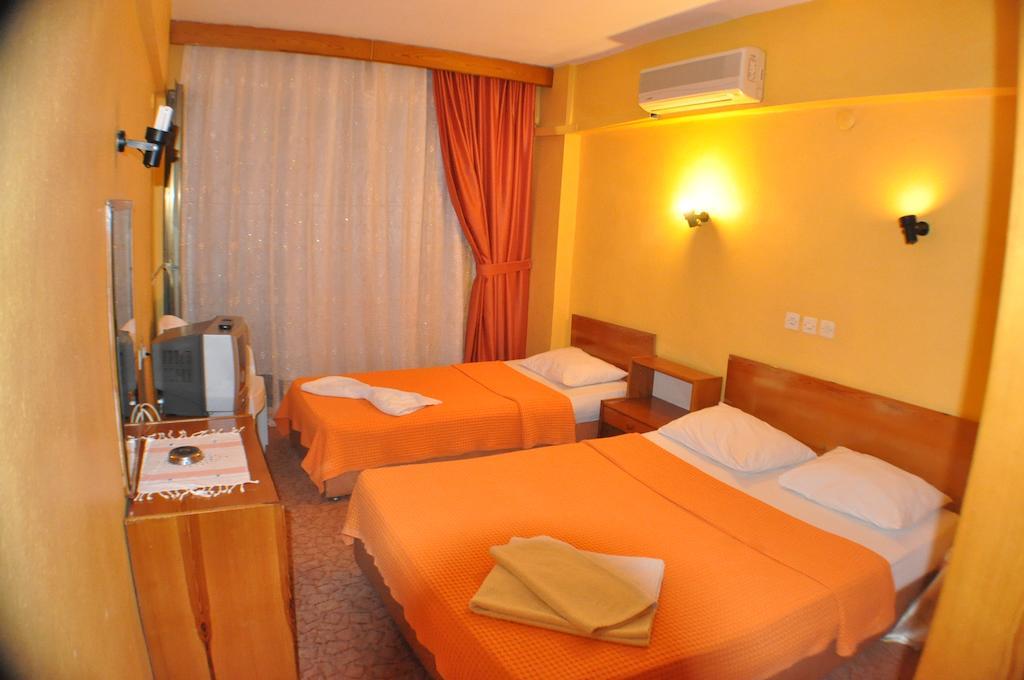 Akerdem Hotel Kusadası Chambre photo