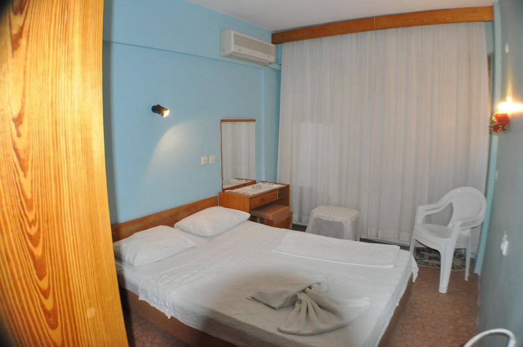Akerdem Hotel Kusadası Extérieur photo